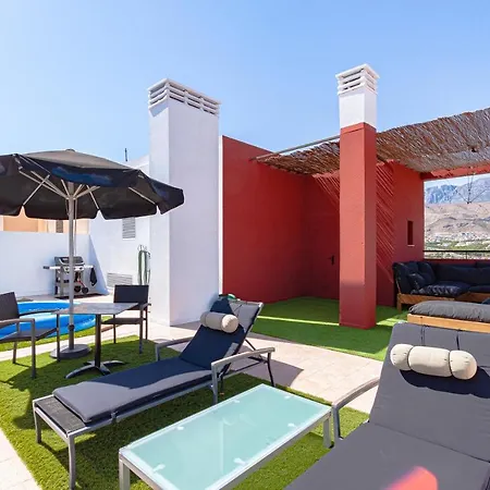 La Cala Blue Sky Penthouse 아파트 *