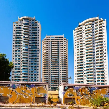 La Cala Blue Sky Penthouse 칼라 데 피네스트라트